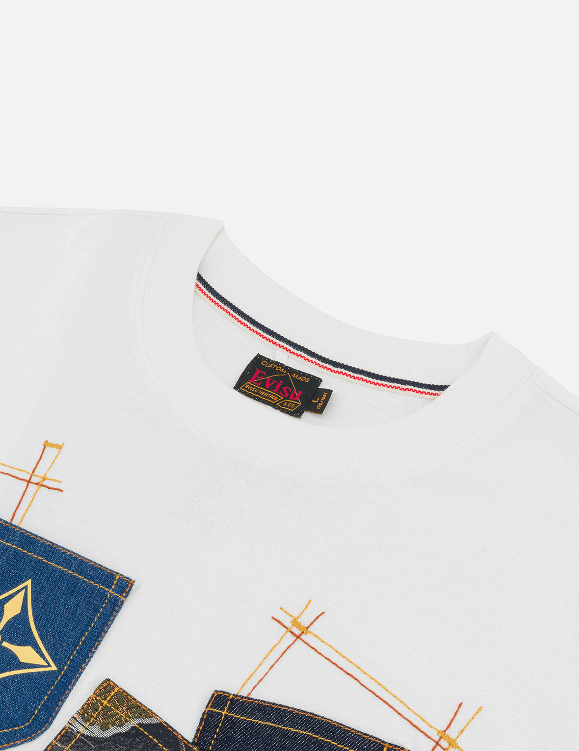 多口袋和多印花宽版休闲T恤