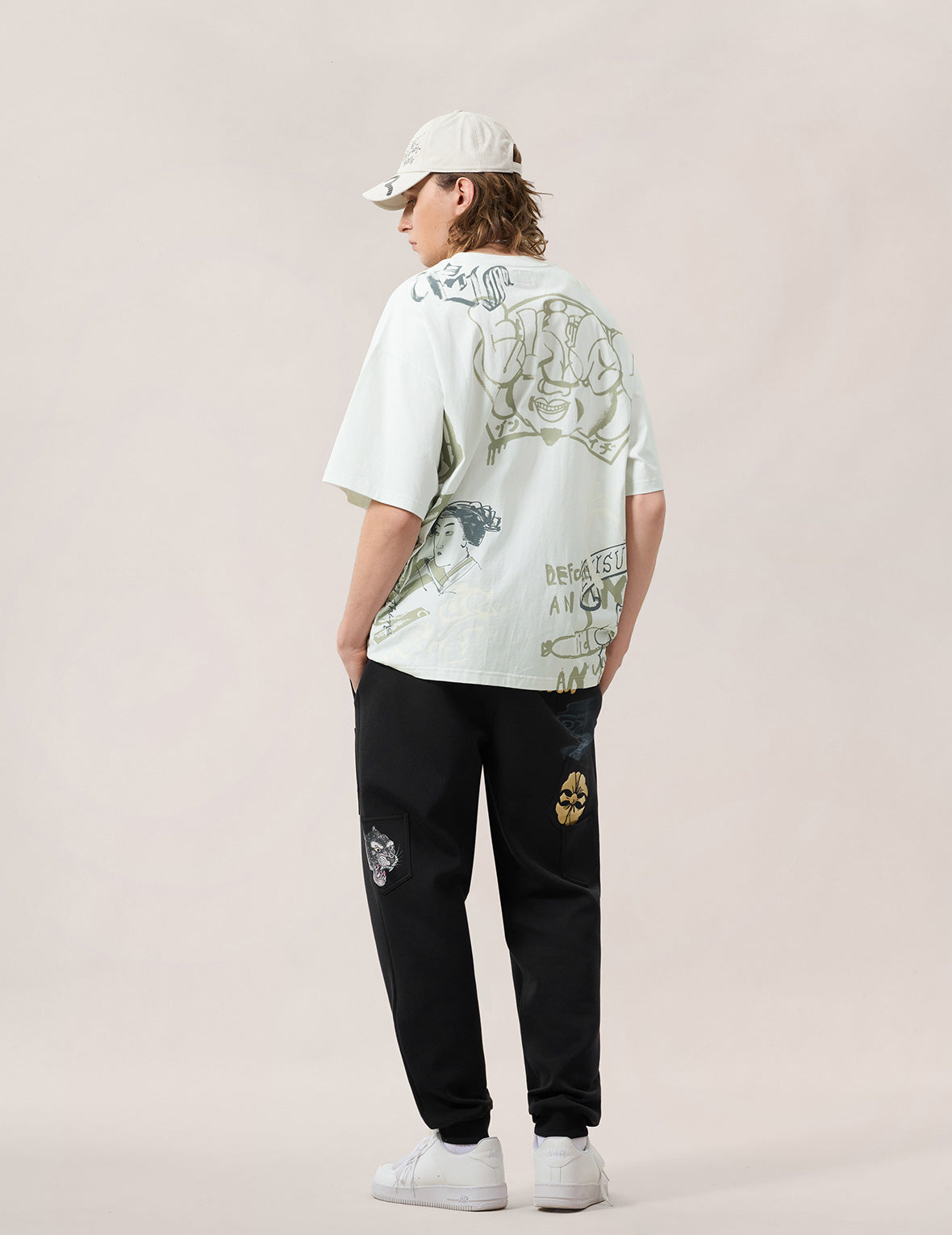 Allover EVISU Logo Graphic T-shirt