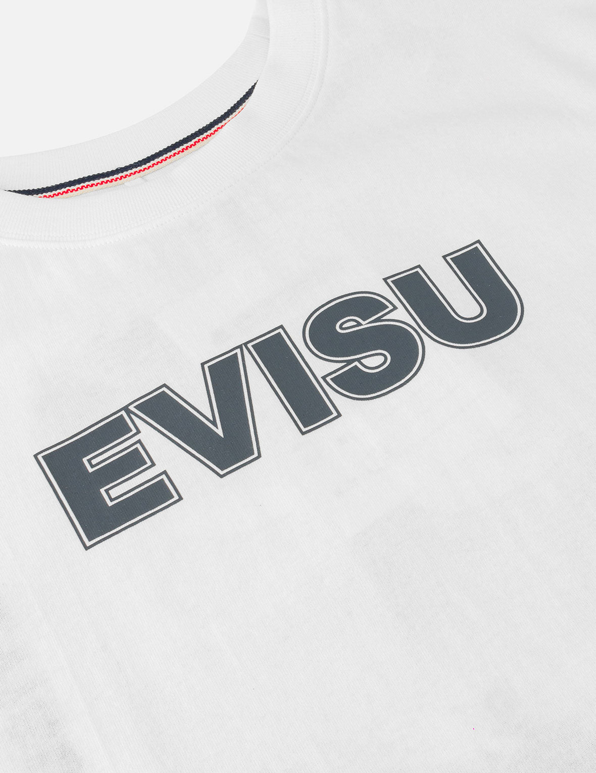 Bamboo Embroidery Scenic Kamon T-shirt