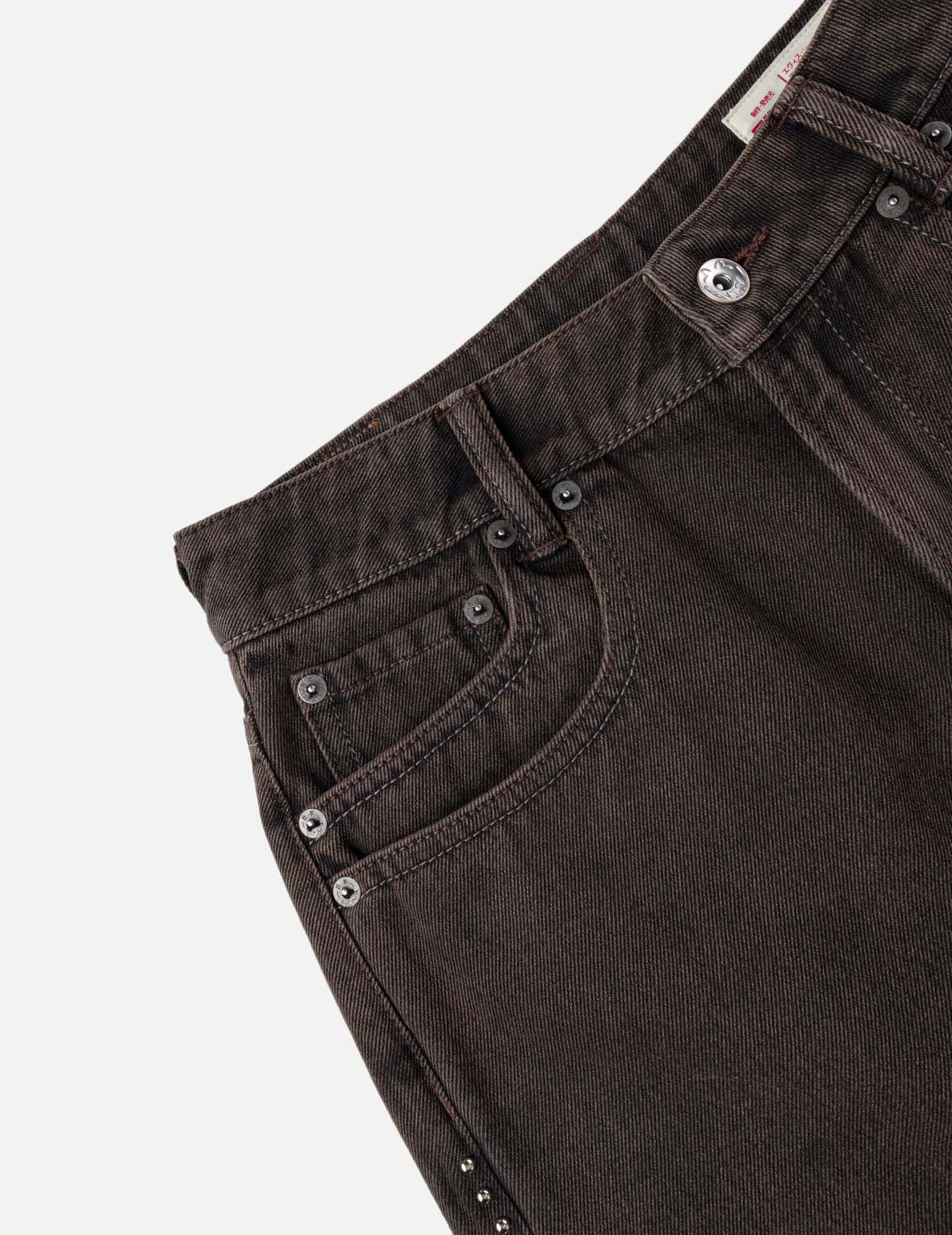 闪钻图案牛仔短裤