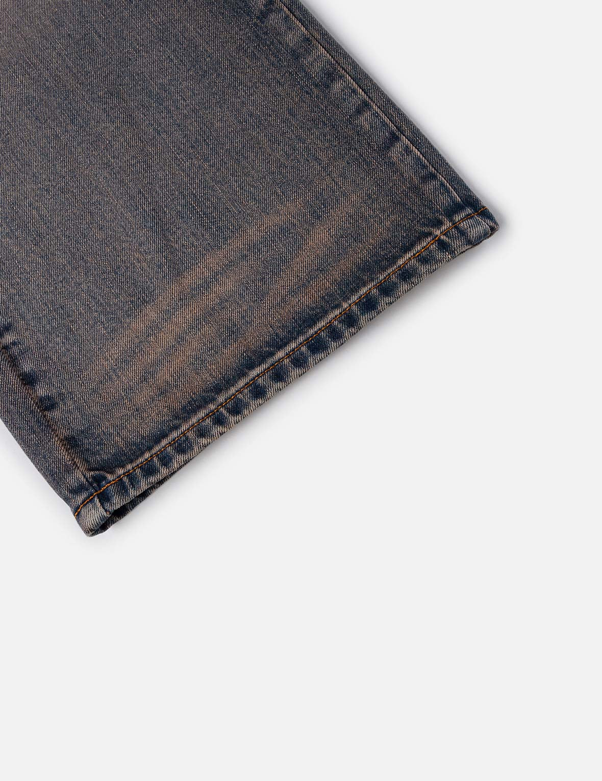 双层腰头做旧牛仔裤