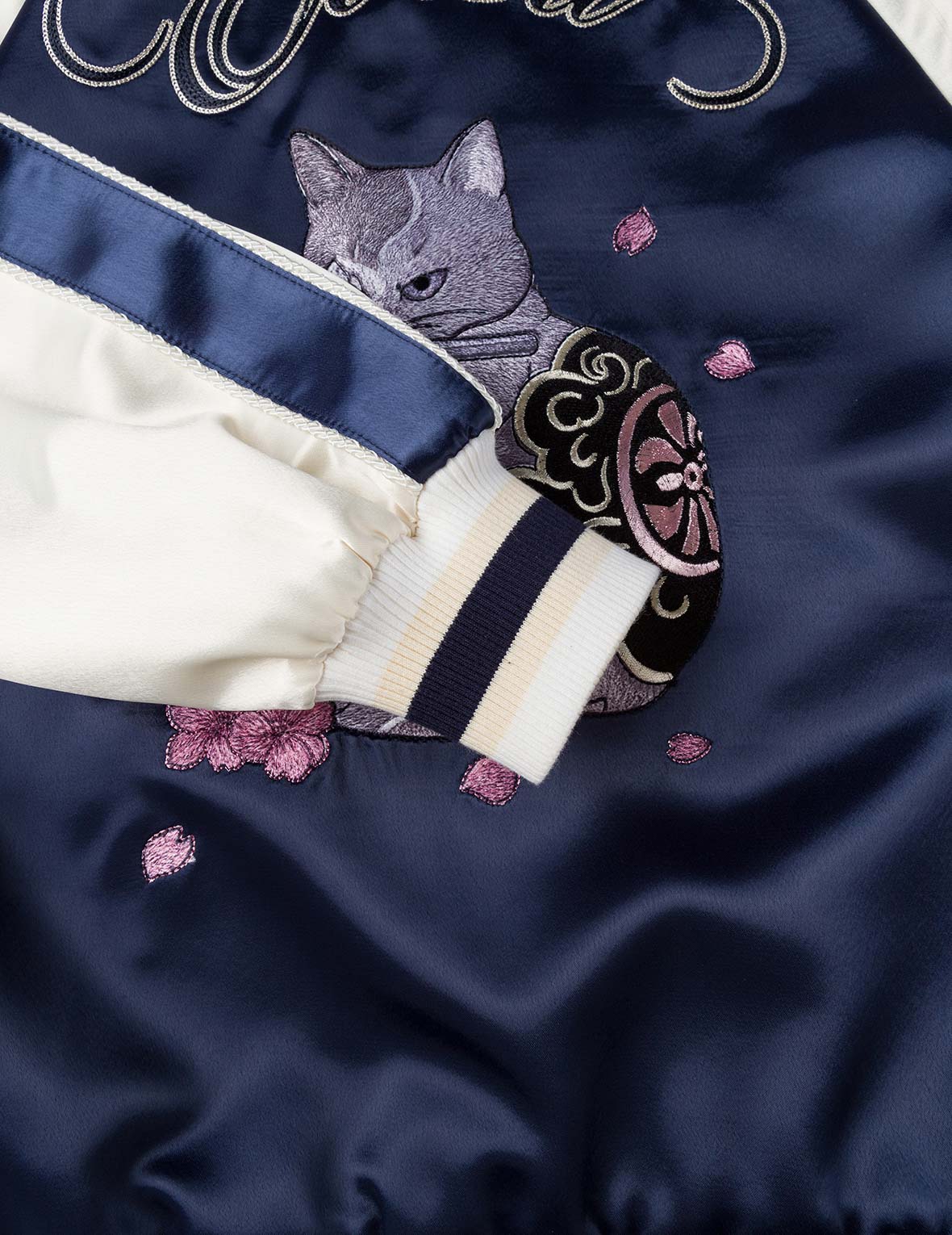 猫咪主题刺绣横须贺外套