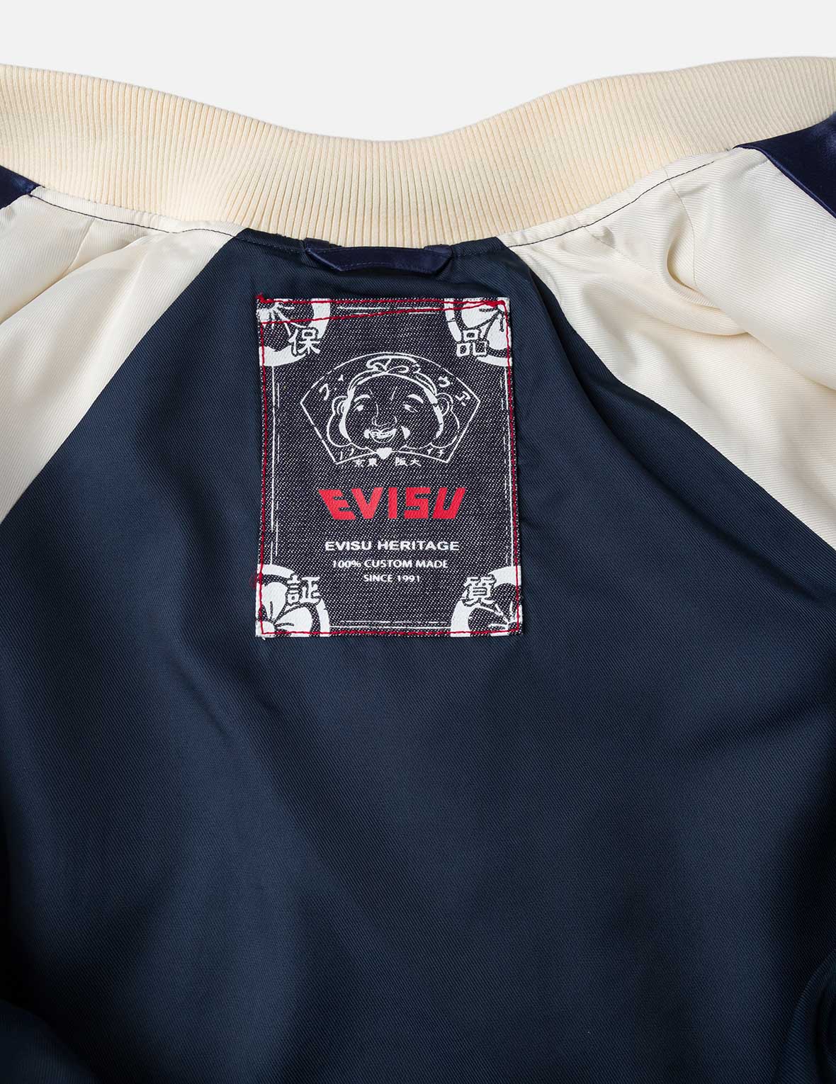 猫咪主题刺绣横须贺外套