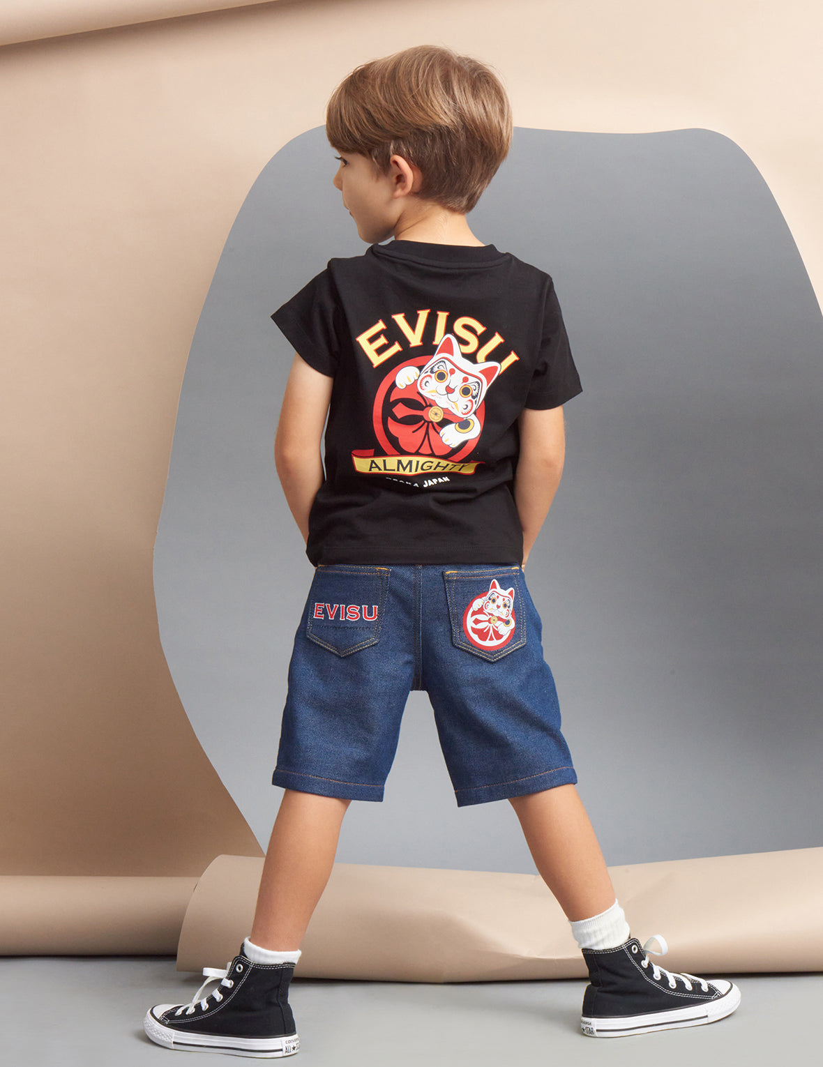 Kamon and Fortune Cat Print Denim Shorts