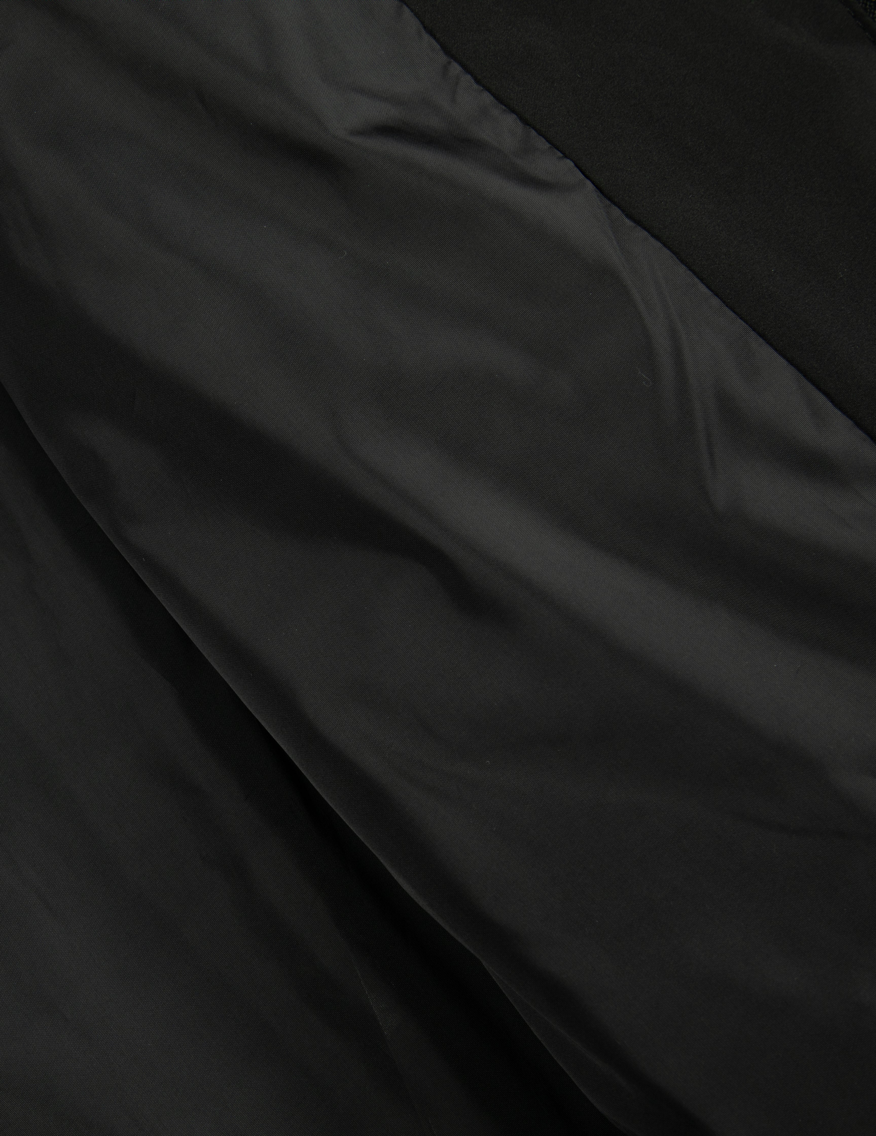 海鸥贴布常规版型羽绒外套