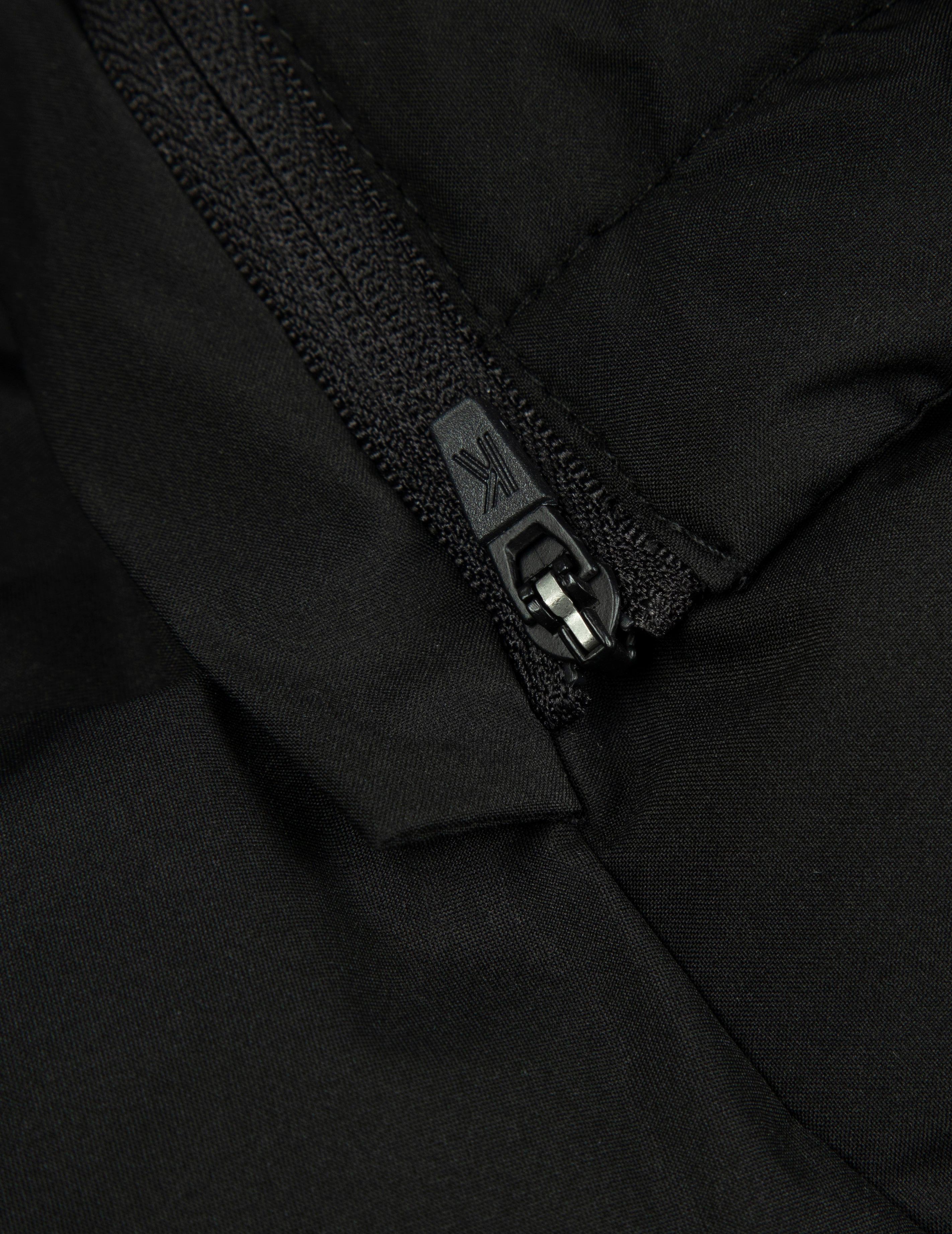 海鸥贴布常规版型羽绒外套