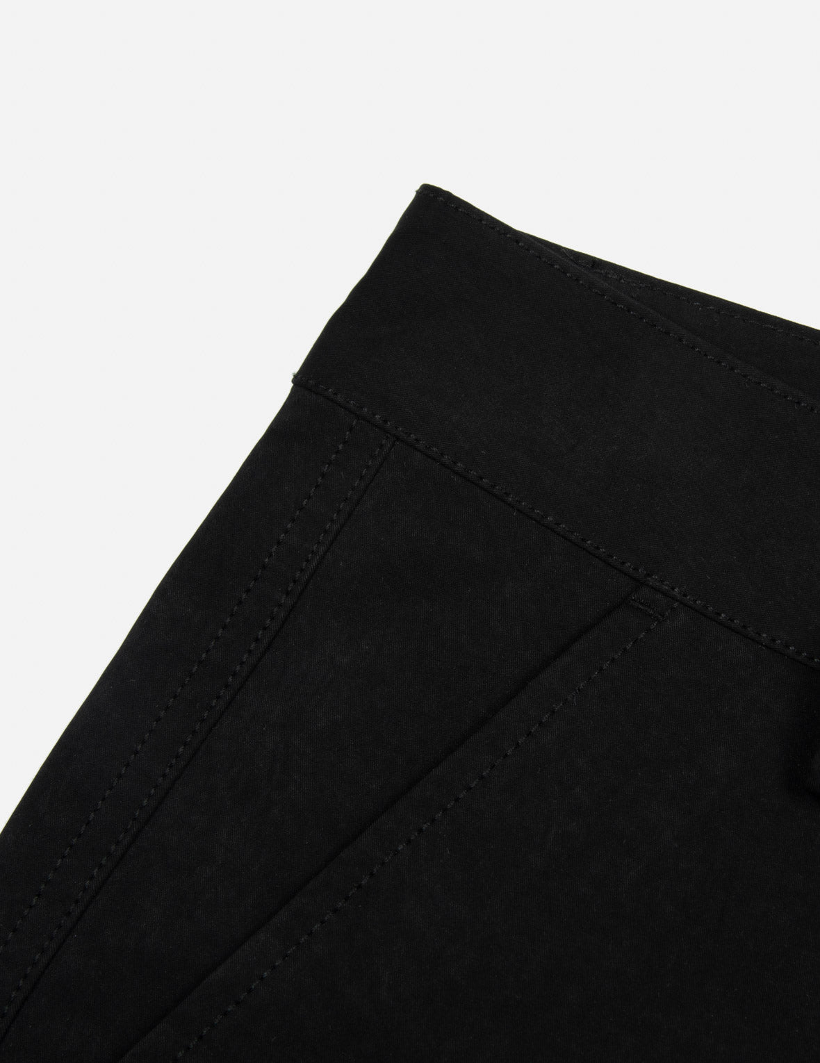 海鸥刺绣和多口袋常规版型喇叭裤