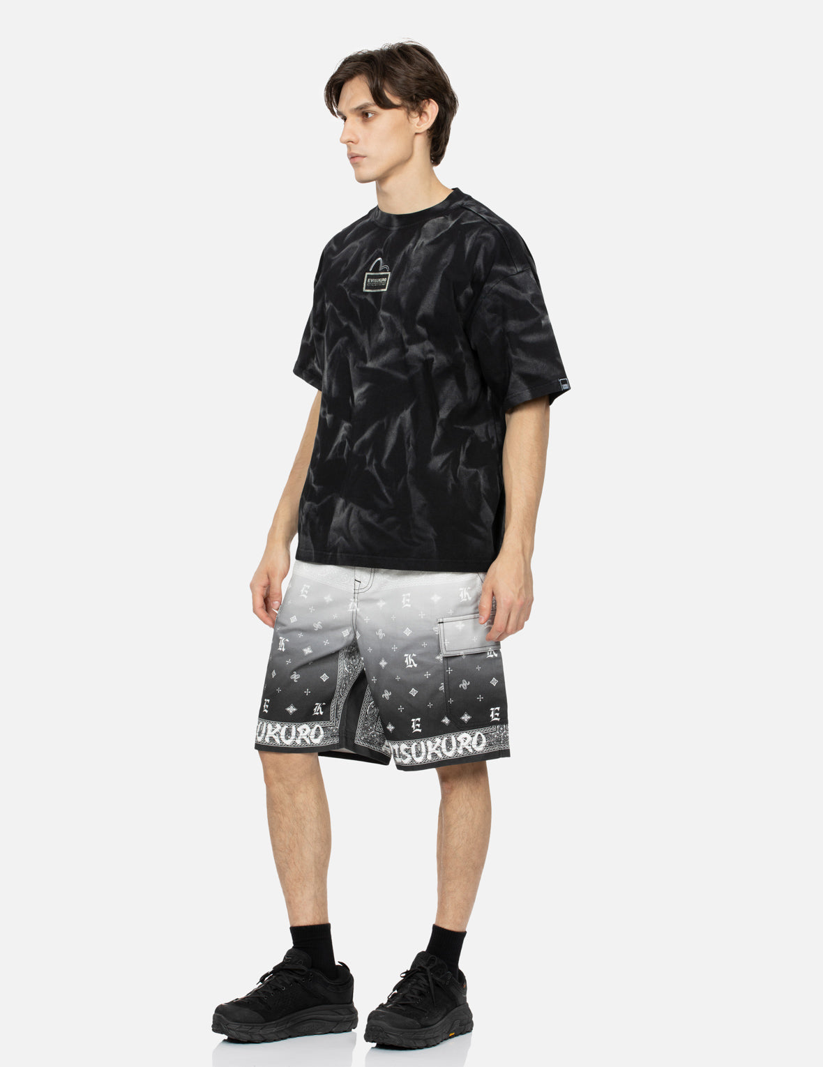 Gradient Allover Paisley Printed Taper Shorts