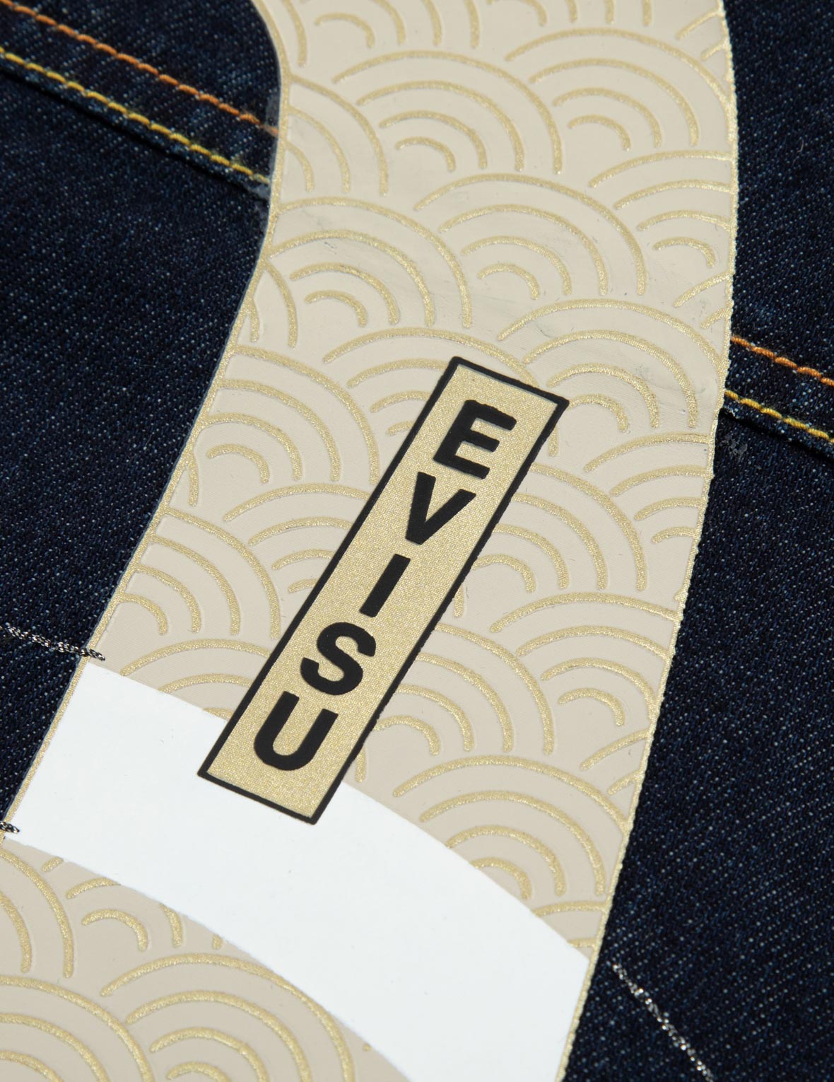 Kamon Stitching and The Great Wave Daicock Print Relax Fit Denim Shirt