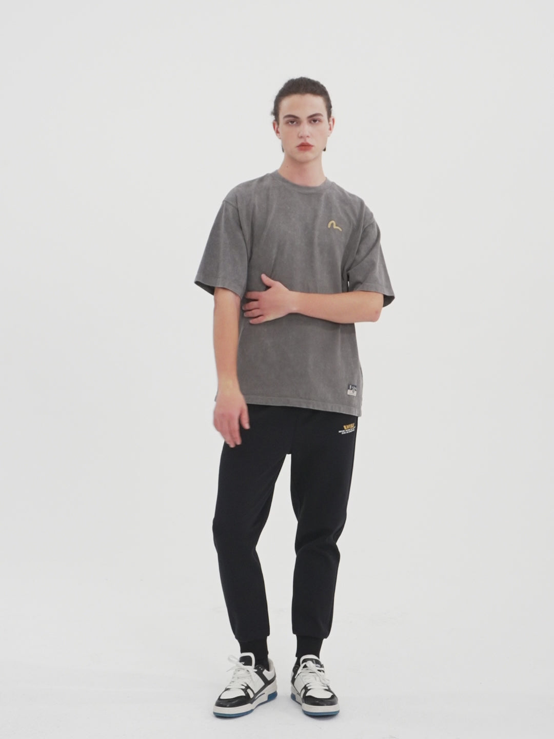 2EAHTM4TS7073RXCT-CHAX